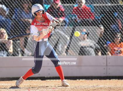 Thumbnail 3 in Lakewood vs. Chaparral (CHSAA 5A State - 1st Round) photogallery.
