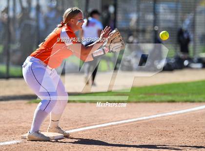 Thumbnail 1 in Lakewood vs. Chaparral (CHSAA 5A State - 1st Round) photogallery.