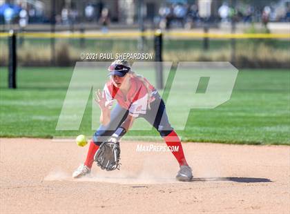 Thumbnail 1 in Lakewood vs. Chaparral (CHSAA 5A State - 1st Round) photogallery.