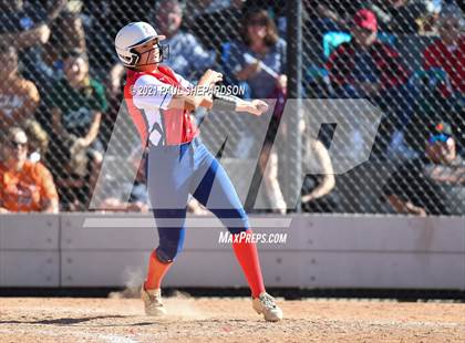 Thumbnail 3 in Lakewood vs. Chaparral (CHSAA 5A State - 1st Round) photogallery.