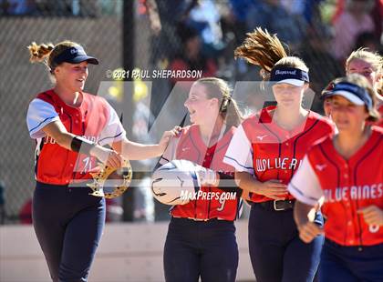 Thumbnail 1 in Lakewood vs. Chaparral (CHSAA 5A State - 1st Round) photogallery.