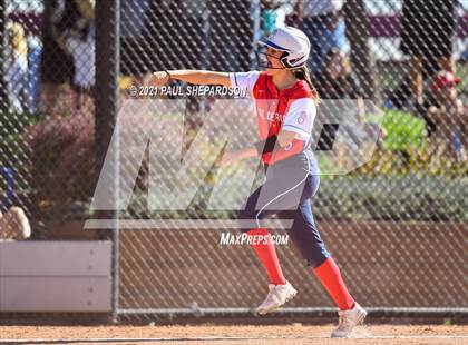 Thumbnail 3 in Lakewood vs. Chaparral (CHSAA 5A State - 1st Round) photogallery.