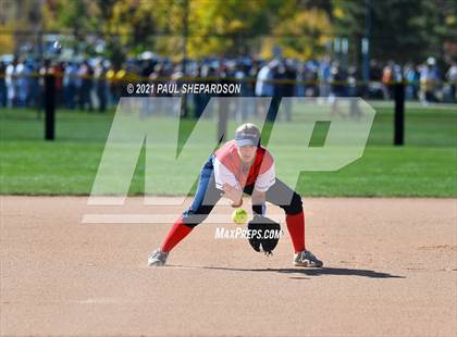 Thumbnail 3 in Lakewood vs. Chaparral (CHSAA 5A State - 1st Round) photogallery.