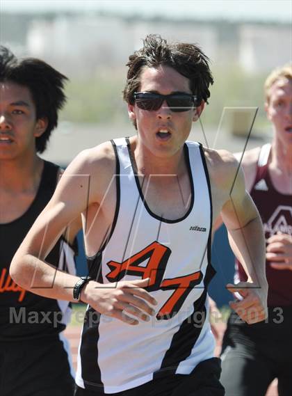 Thumbnail 1 in 55th Bloomfield Invitational photogallery.