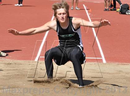 Thumbnail 3 in 55th Bloomfield Invitational photogallery.