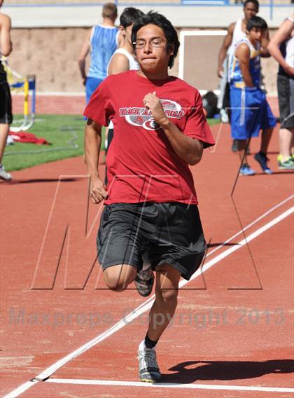 Thumbnail 1 in 55th Bloomfield Invitational photogallery.