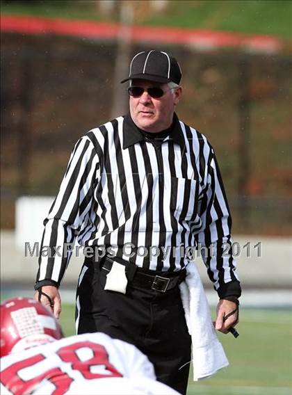 Thumbnail 2 in San Rafael vs. Marin Catholic (CIF NCS D3 Playoffs) photogallery.