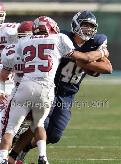 Thumbnail 2 in San Rafael vs. Marin Catholic (CIF NCS D3 Playoffs) photogallery.