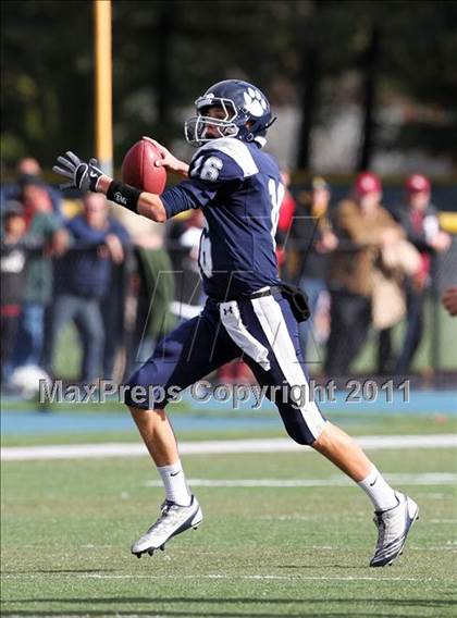 Thumbnail 3 in San Rafael vs. Marin Catholic (CIF NCS D3 Playoffs) photogallery.