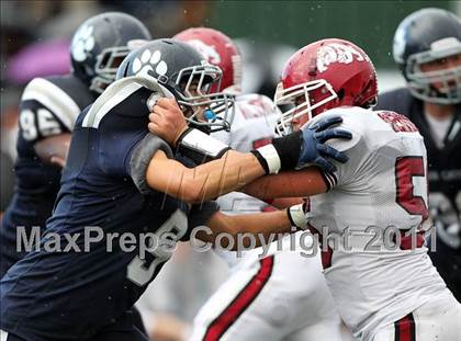 Thumbnail 3 in San Rafael vs. Marin Catholic (CIF NCS D3 Playoffs) photogallery.