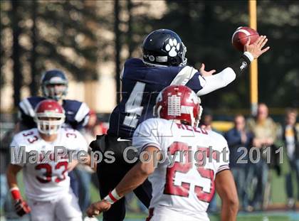 Thumbnail 3 in San Rafael vs. Marin Catholic (CIF NCS D3 Playoffs) photogallery.