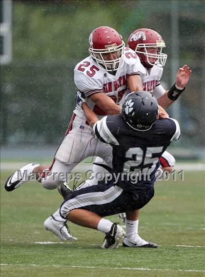 Thumbnail 3 in San Rafael vs. Marin Catholic (CIF NCS D3 Playoffs) photogallery.