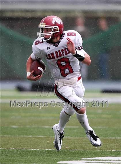 Thumbnail 1 in San Rafael vs. Marin Catholic (CIF NCS D3 Playoffs) photogallery.