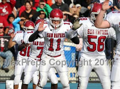 Thumbnail 3 in San Rafael vs. Marin Catholic (CIF NCS D3 Playoffs) photogallery.