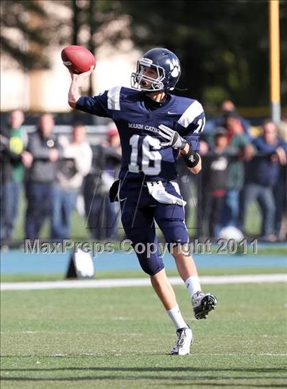Thumbnail 1 in San Rafael vs. Marin Catholic (CIF NCS D3 Playoffs) photogallery.