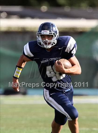 Thumbnail 3 in San Rafael vs. Marin Catholic (CIF NCS D3 Playoffs) photogallery.