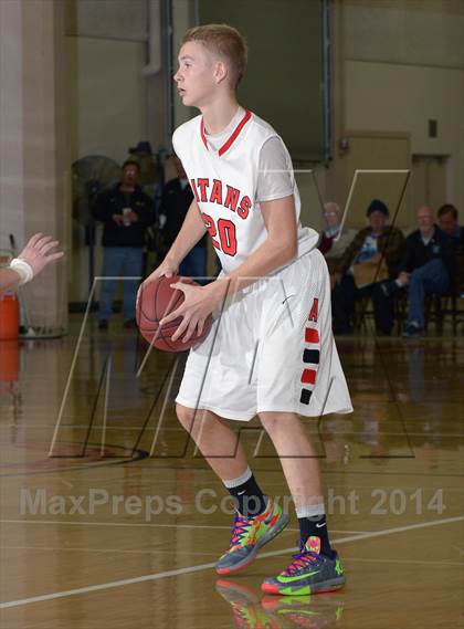 Thumbnail 1 in Newark Memorial vs Antelope (Father Kelly Tribute) photogallery.