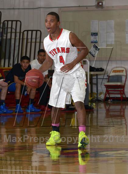 Thumbnail 1 in Newark Memorial vs Antelope (Father Kelly Tribute) photogallery.