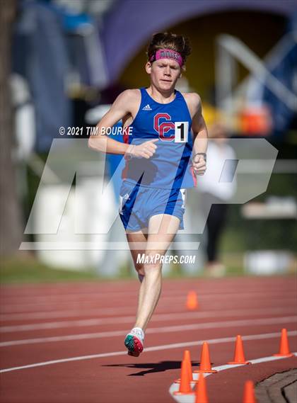 Thumbnail 2 in CHSAA 5A Championships (3200m Finals) photogallery.