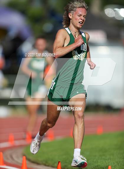 Thumbnail 2 in CHSAA 5A Championships (3200m Finals) photogallery.