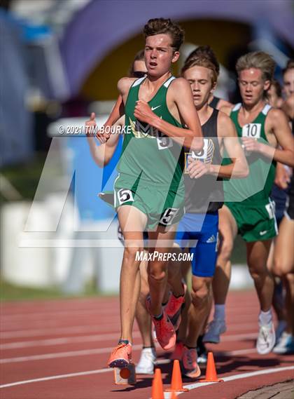 Thumbnail 2 in CHSAA 5A Championships (3200m Finals) photogallery.