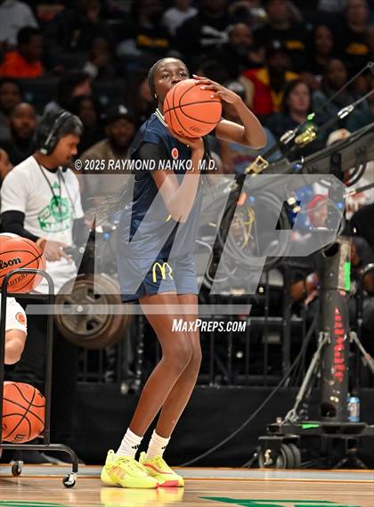 Thumbnail 2 in McDonald's All American Games (3 Point Shootout)   photogallery.