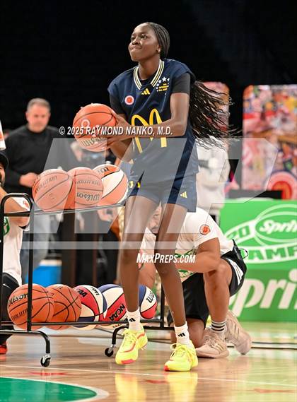 Thumbnail 1 in McDonald's All American Games (3 Point Shootout)   photogallery.