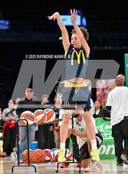 Thumbnail 2 in McDonald's All American Games (3 Point Shootout)   photogallery.
