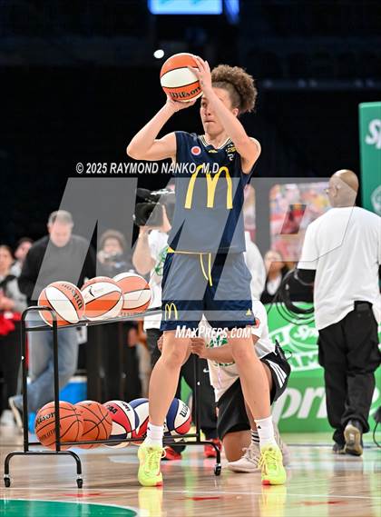 Thumbnail 3 in McDonald's All American Games (3 Point Shootout)   photogallery.