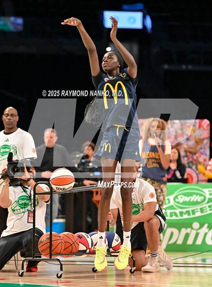 Thumbnail 2 in McDonald's All American Games (3 Point Shootout)   photogallery.