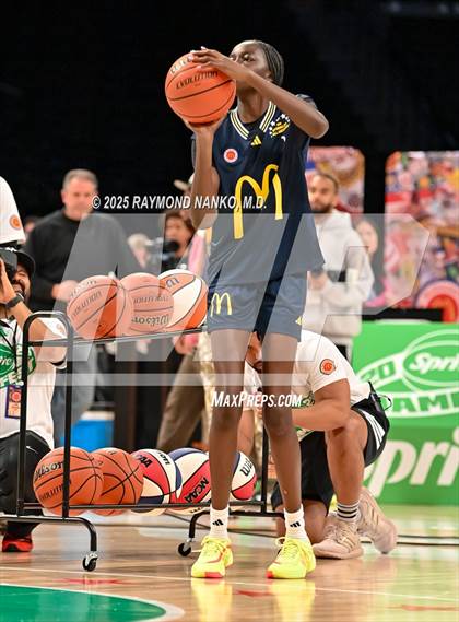 Thumbnail 3 in McDonald's All American Games (3 Point Shootout)   photogallery.