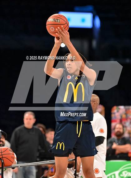 Thumbnail 1 in McDonald's All American Games (3 Point Shootout)   photogallery.
