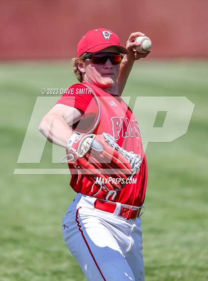 Thumbnail 1 in Anamosa @ Davenport West photogallery.