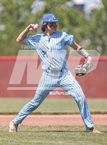 Thumbnail 1 in Anamosa @ Davenport West photogallery.