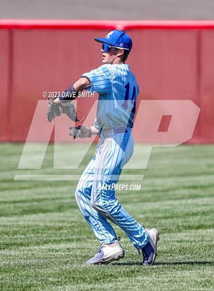 Thumbnail 1 in Anamosa @ Davenport West photogallery.