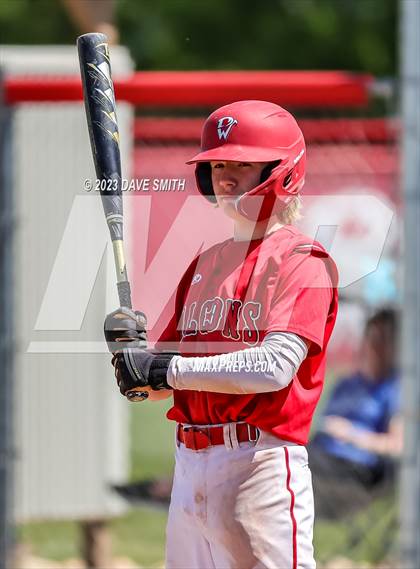 Thumbnail 1 in Anamosa @ Davenport West photogallery.