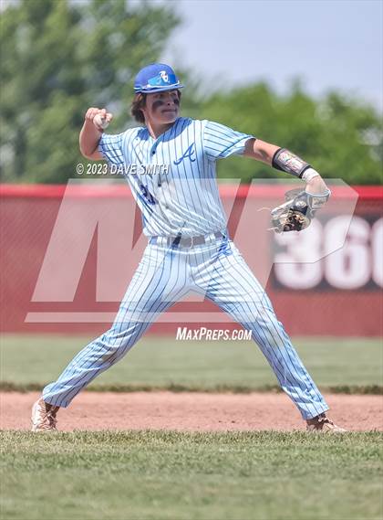 Thumbnail 2 in Anamosa @ Davenport West photogallery.