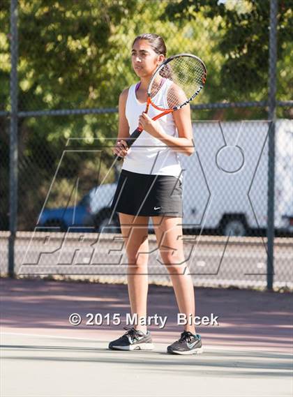 Thumbnail 1 in Enochs vs. Beyer photogallery.