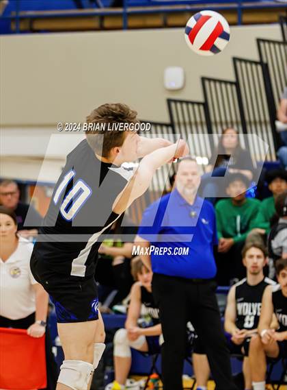 Thumbnail 3 in Grandview vs. Littleton Public Schools (CHSAA 5A Round 1) photogallery.