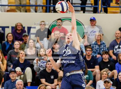 Thumbnail 2 in Grandview vs. Littleton Public Schools (CHSAA 5A Round 1) photogallery.