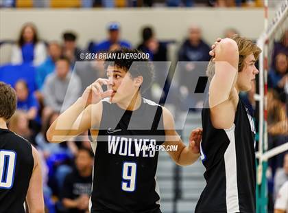 Thumbnail 2 in Grandview vs. Littleton Public Schools (CHSAA 5A Round 1) photogallery.