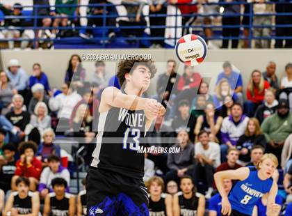 Thumbnail 2 in Grandview vs. Littleton Public Schools (CHSAA 5A Round 1) photogallery.