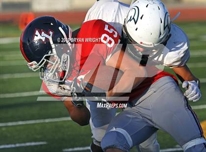 Thumbnail 3 in Villa Park @ Yorba Linda photogallery.