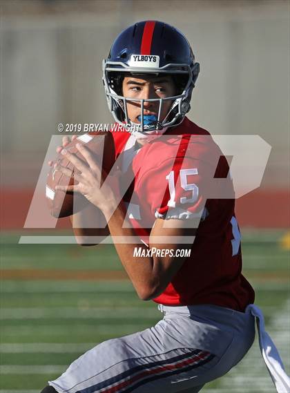 Thumbnail 2 in Villa Park @ Yorba Linda photogallery.