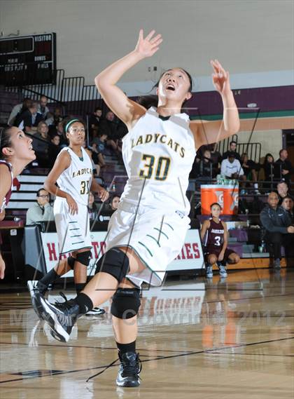 Thumbnail 2 in Brea Olinda vs. Hamilton (Nike Tournament of Champions) photogallery.