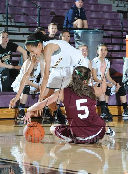 Thumbnail 2 in Brea Olinda vs. Hamilton (Nike Tournament of Champions) photogallery.