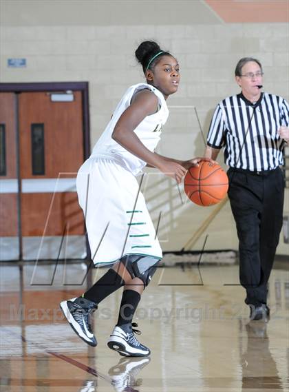 Thumbnail 3 in Brea Olinda vs. Hamilton (Nike Tournament of Champions) photogallery.