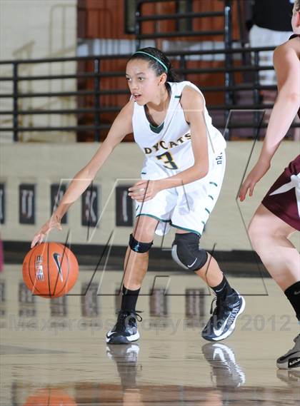 Thumbnail 2 in Brea Olinda vs. Hamilton (Nike Tournament of Champions) photogallery.