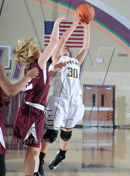 Thumbnail 2 in Brea Olinda vs. Hamilton (Nike Tournament of Champions) photogallery.