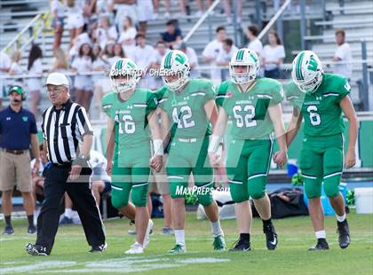 Thumbnail 1 in Crest @ Weddington photogallery.